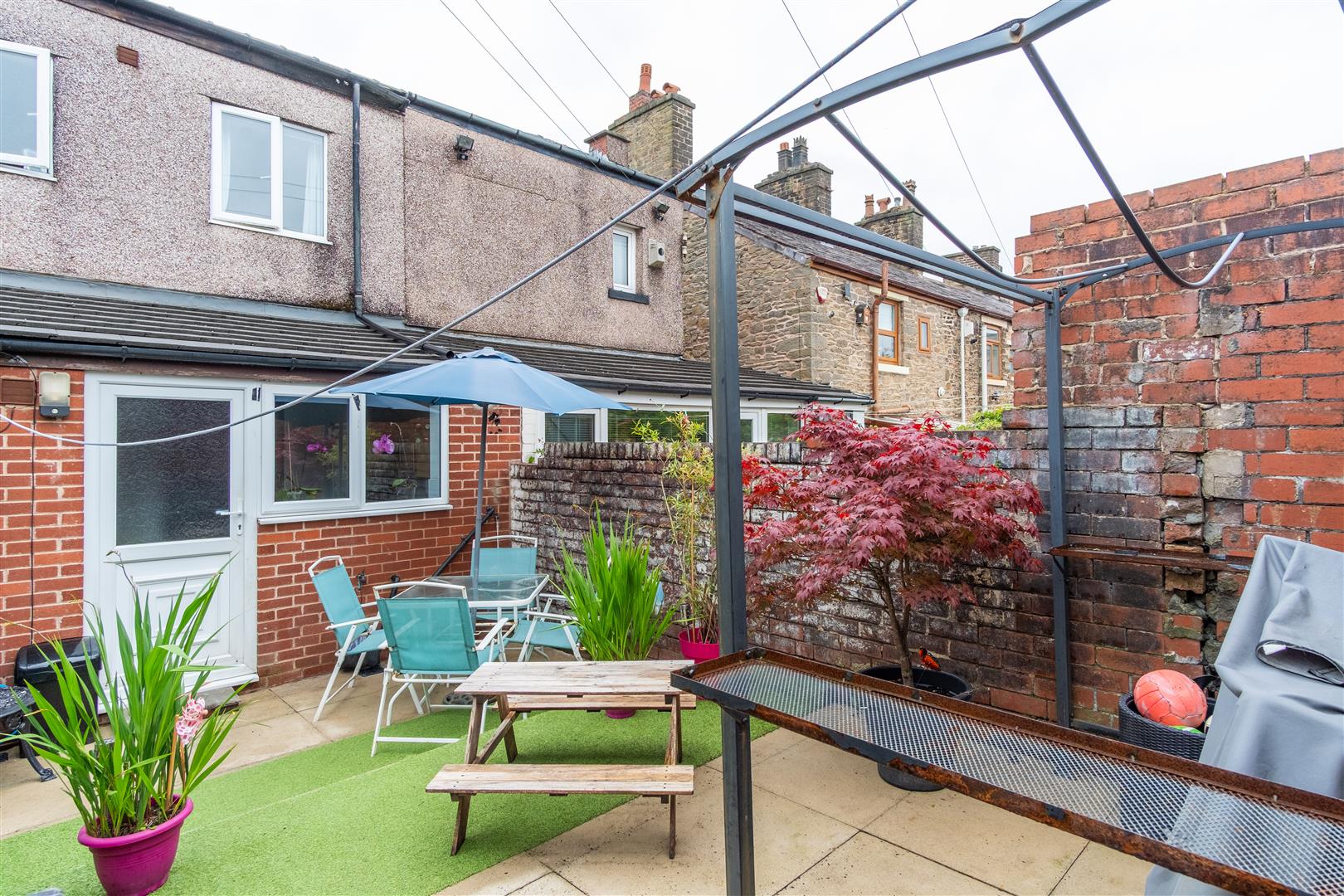 2 bed property in Chorley New Road, Bolton